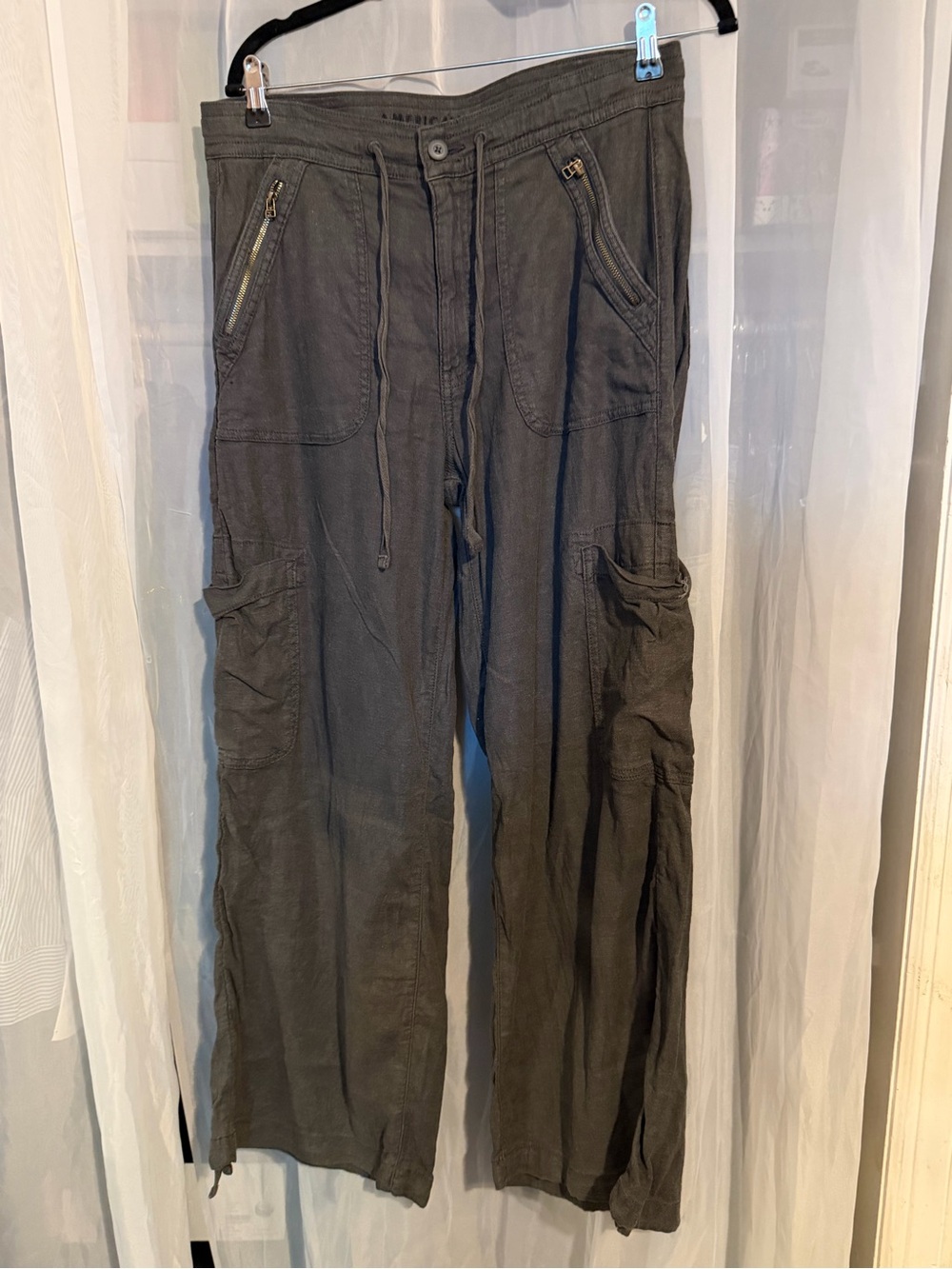 American Eagle Outfitters Women's Boot Cut Cargo Pants in Charcoal